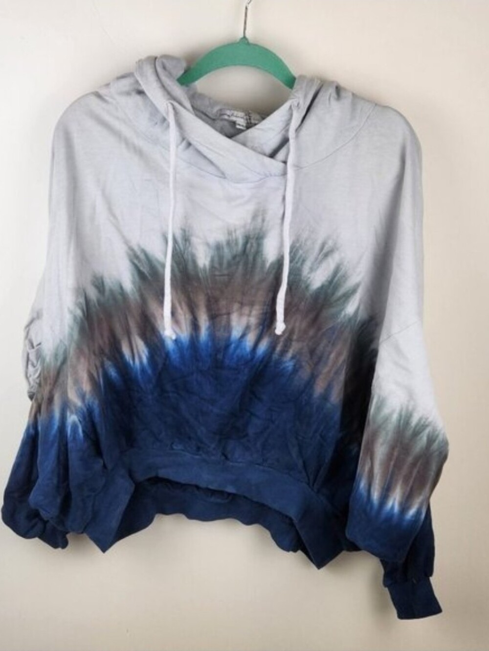 Young Fabulous & Broke Tie Dye Ombre Batwing Hoodie sz M/L Flawed